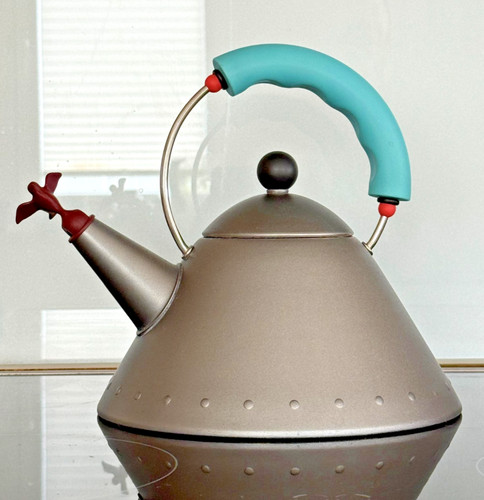 Alessi 9093 bird - alessi, kettle