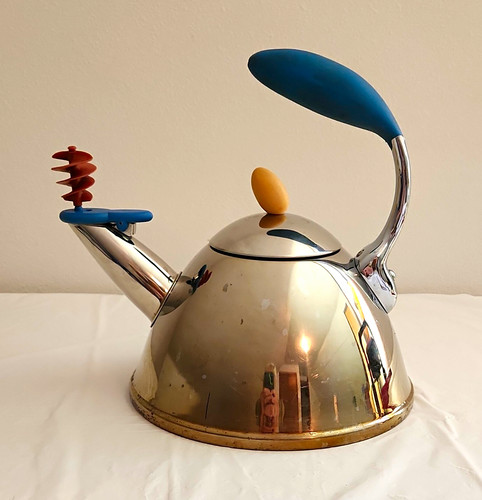Vntg michael graves postmodern - vntg,